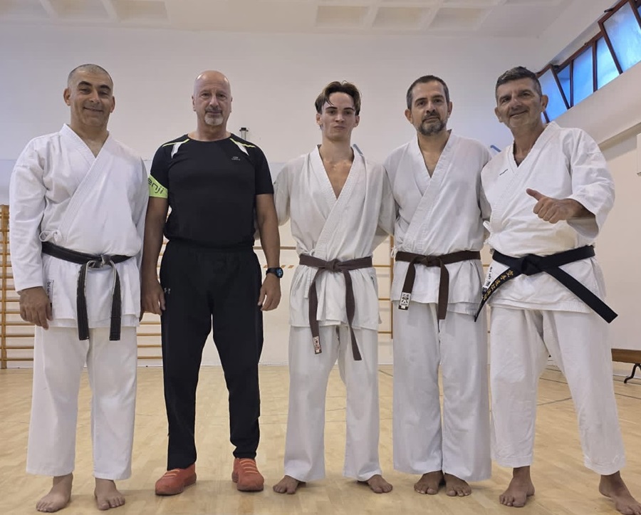 Karate: nuove cinture nere per l’Hachiman Dojo Recanati