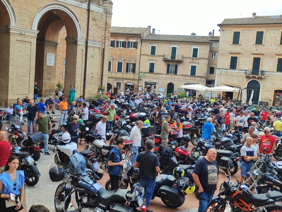 22° Motoraduno Regionale della Papera “Città di Recanati”: passione, storia e oltre 700 moto