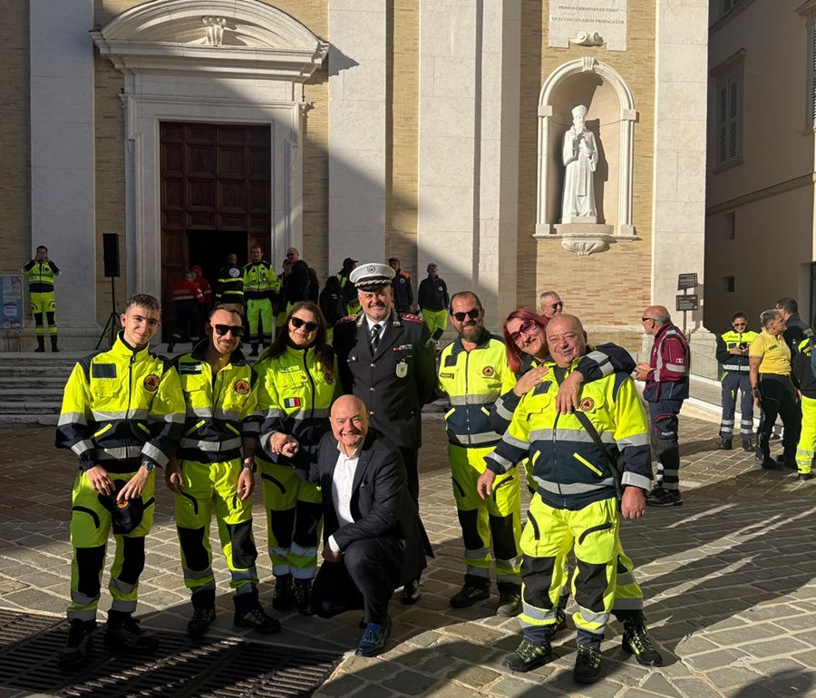 Recanati, la Protezione Civile e il sindaco Pepa alla Giornata regionale del volontariato