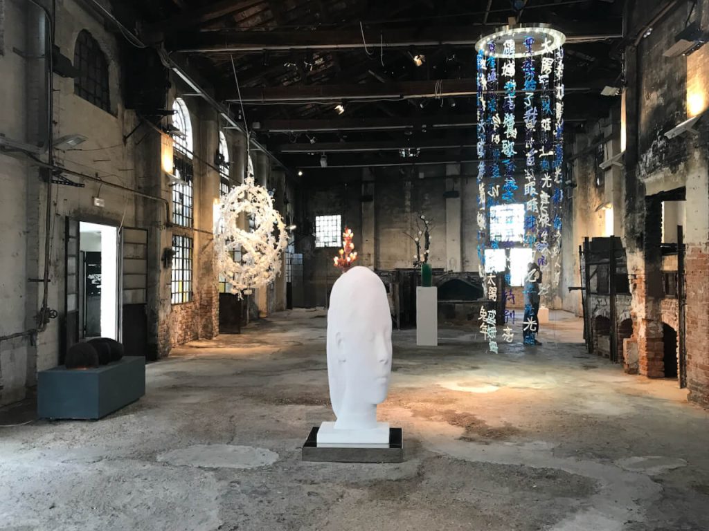 Glasstress 2026: l’anima del vetro