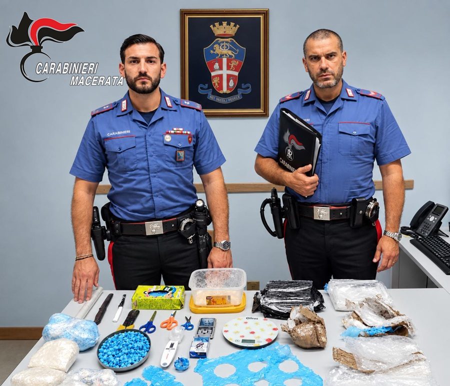 Recanati, carabinieri fingono di cercare casa in affitto: trovato oltre un chilo di cocaina, arrestato un 36enne